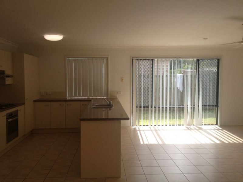 19 Figtree Place, Bracken Ridge QLD 4017