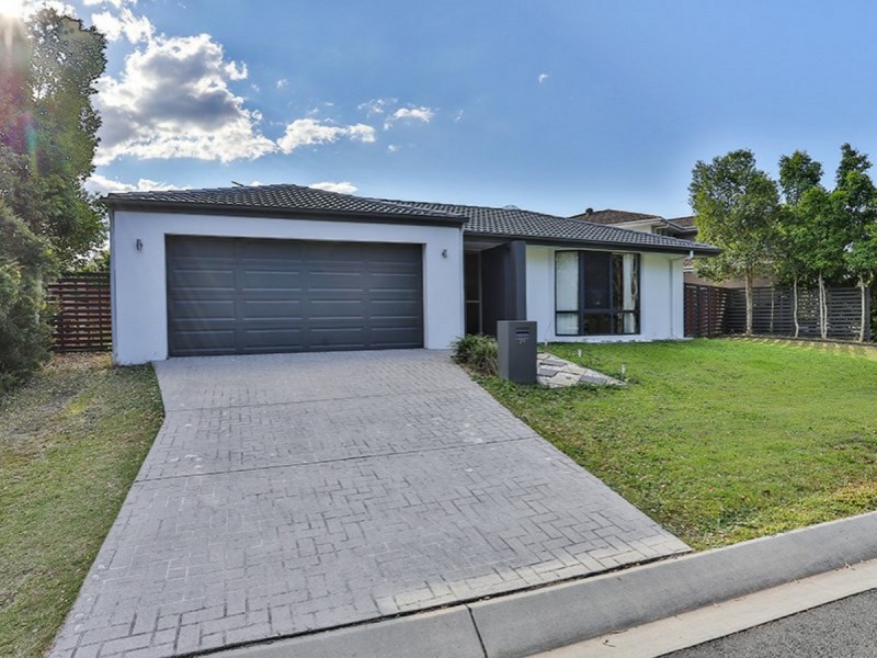 21 Waterlily Circuit, Carseldine QLD 4034