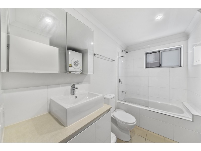 2203/19 Playfield Street, Chermside QLD 4032