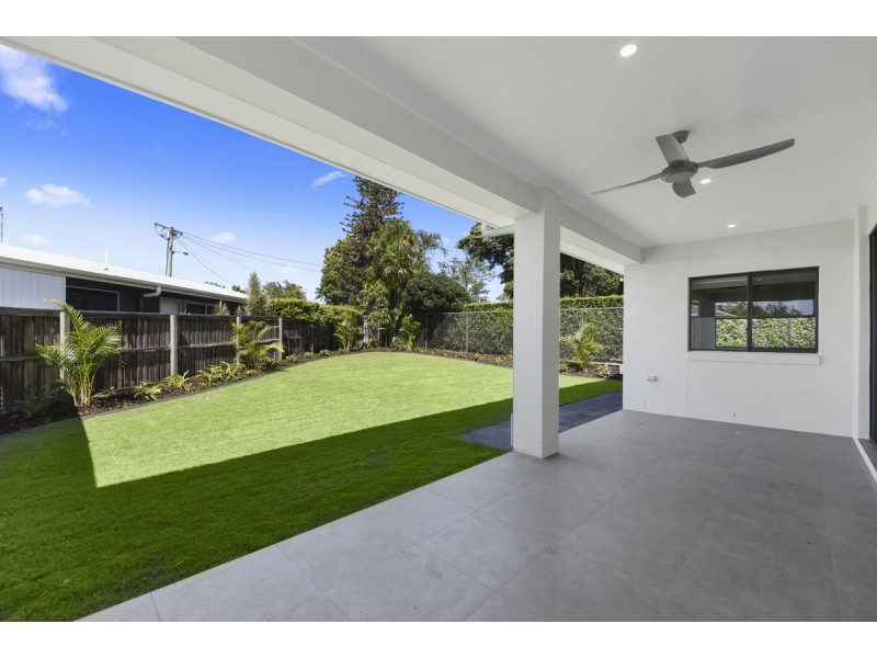 6 Serene Court, Bridgeman Downs QLD 4035