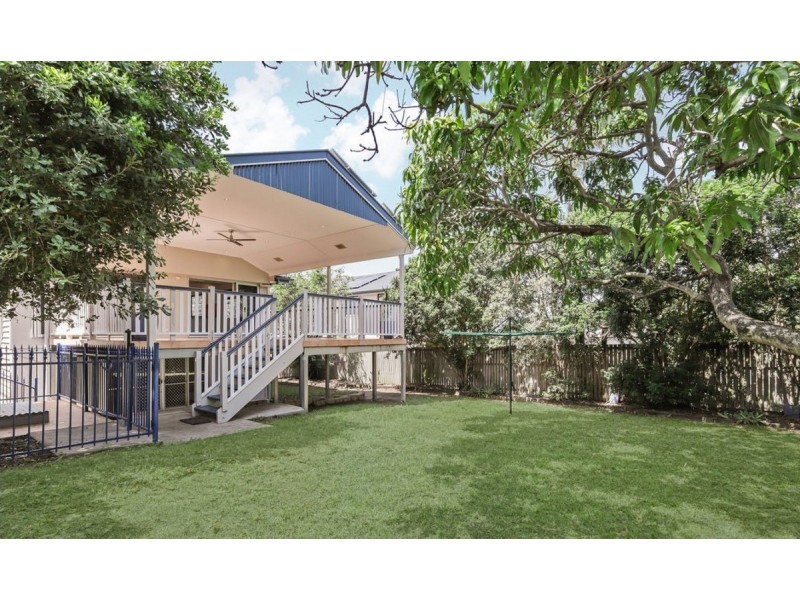 20 Allan Street, Kedron QLD 4031