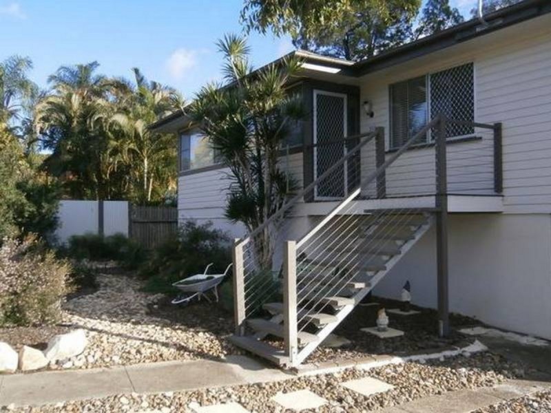 105 Mawson Street, Stafford Heights QLD 4053