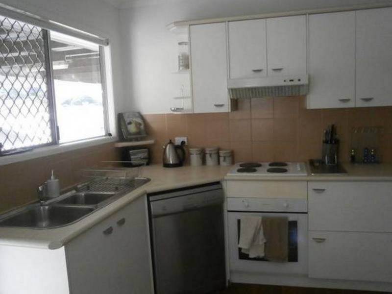 105 Mawson Street, Stafford Heights QLD 4053