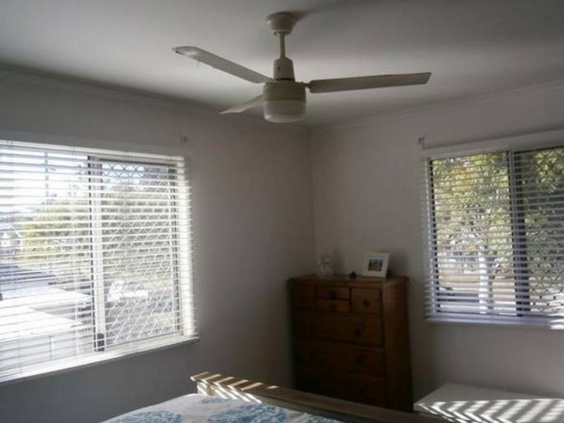 105 Mawson Street, Stafford Heights QLD 4053