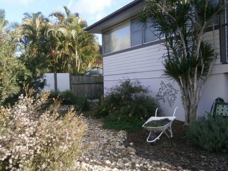 105 Mawson Street, Stafford Heights QLD 4053