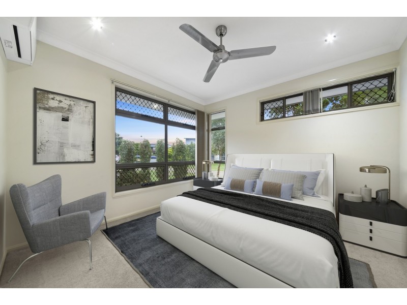 11 Blue Mountains Crescent, Fitzgibbon QLD 4018