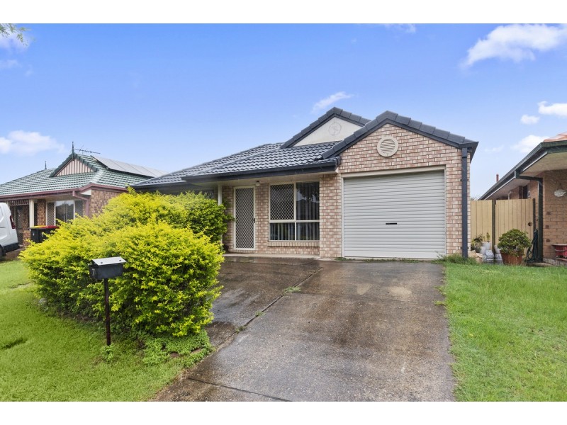 7 Manitoba Place, Wavell Heights QLD 4012