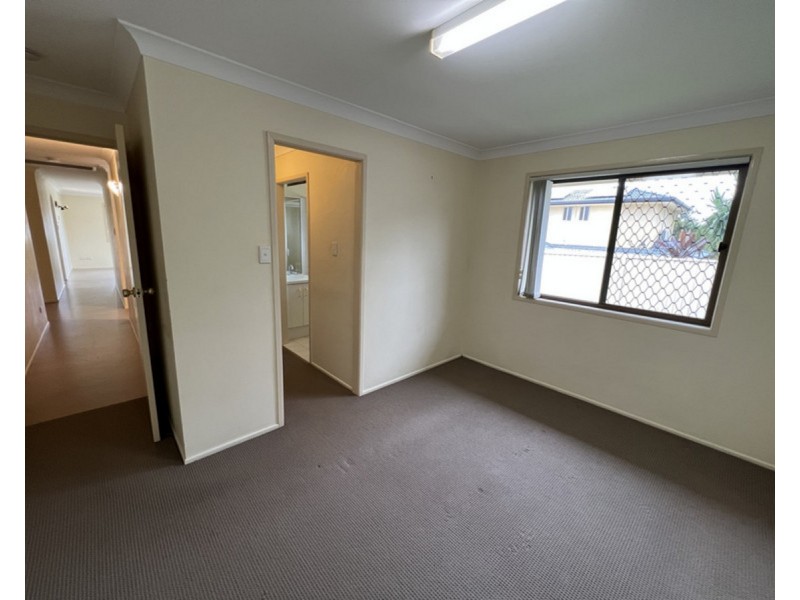 8 Heylor Court, Bracken Ridge QLD 4017