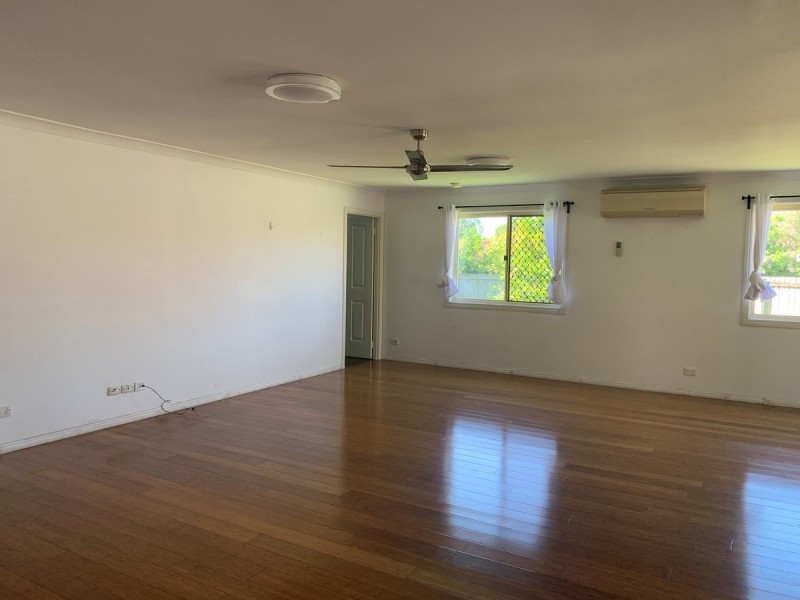 8 Acacia Close, Fitzgibbon QLD 4018