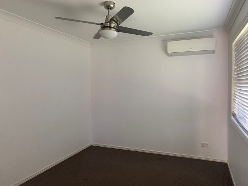 8 Acacia Close, Fitzgibbon QLD 4018