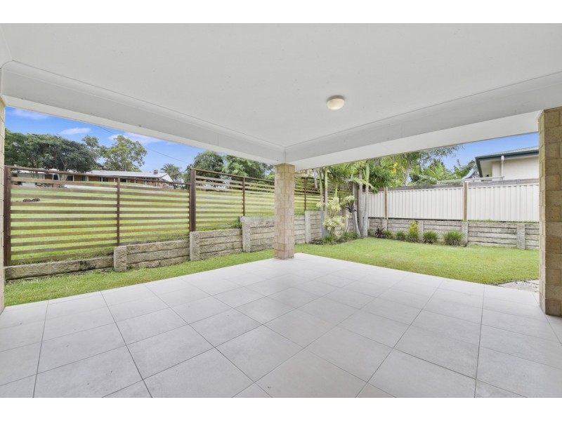 129 McGinn Road, Ferny Grove QLD 4055