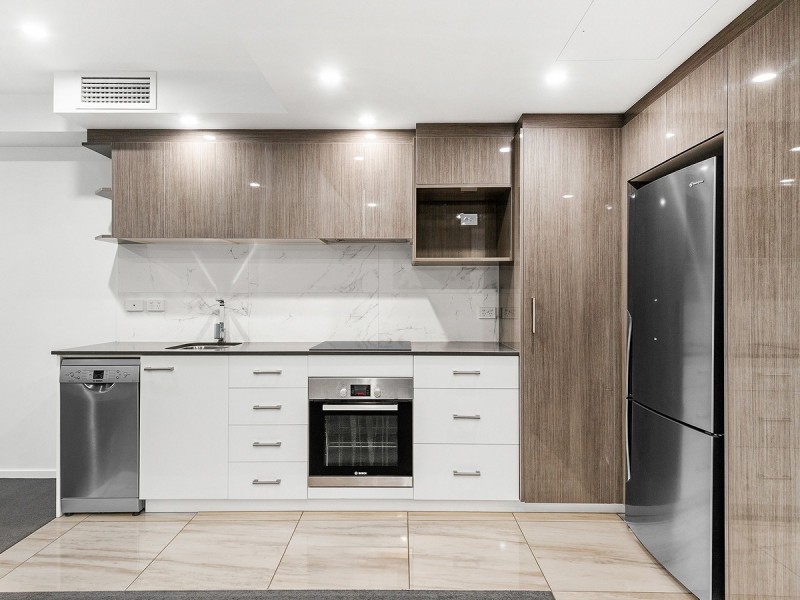 2102/91 Kittyhawk Drive, Chermside QLD 4032