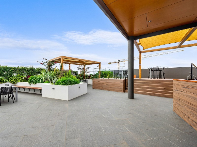 2102/91 Kittyhawk Drive, Chermside QLD 4032