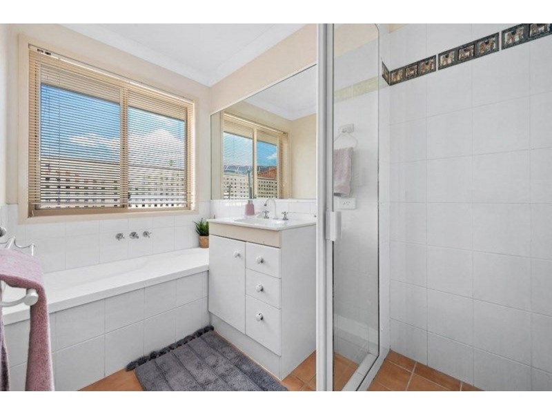 15 Cooksland Crest, North Lakes QLD 4509