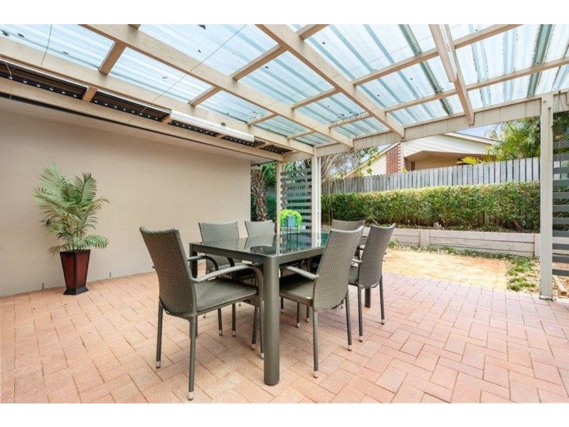 15 Cooksland Crest, North Lakes QLD 4509