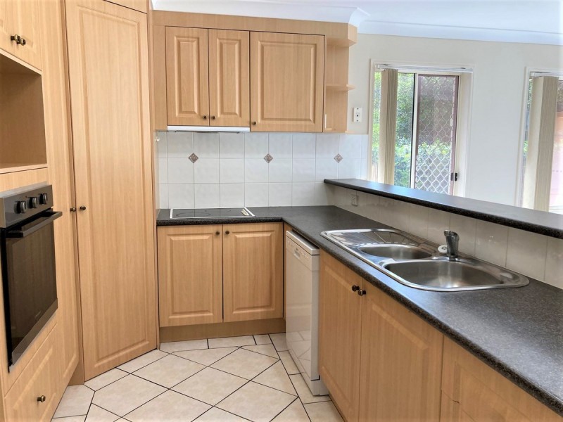 5 Monroe Place, Mcdowall QLD 4053