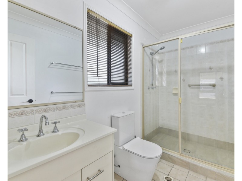 24 Lockyer Drive, Bray Park QLD 4500