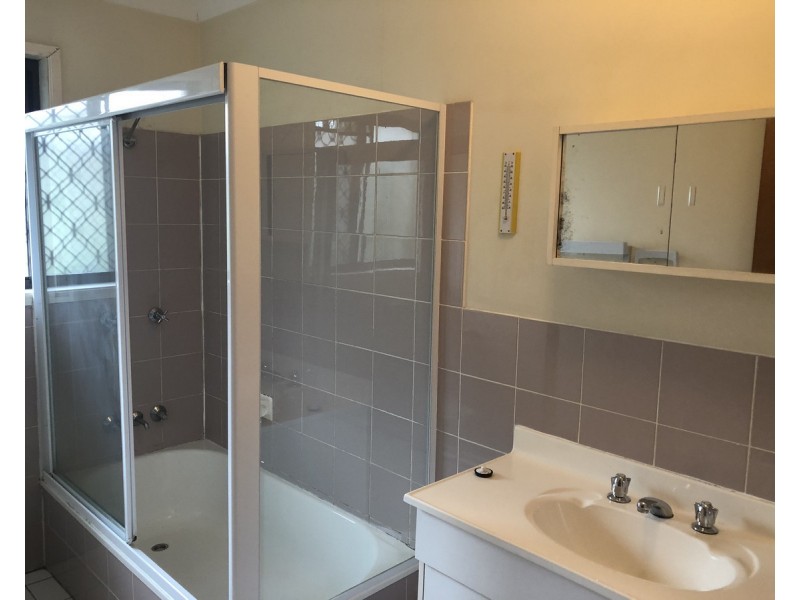 10/93-95 Barbaralla Drive, Springwood QLD 4127