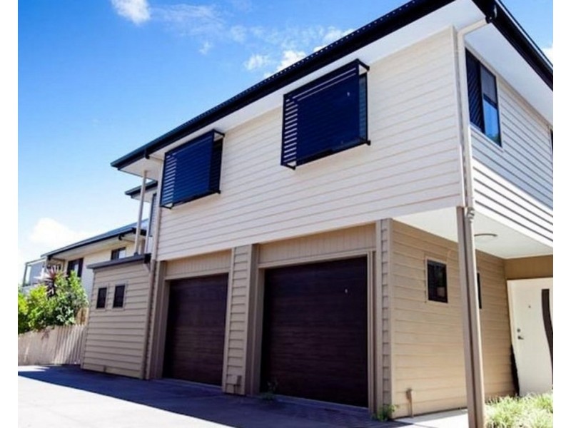 4/15 Curwen Terrace, Chermside QLD 4032