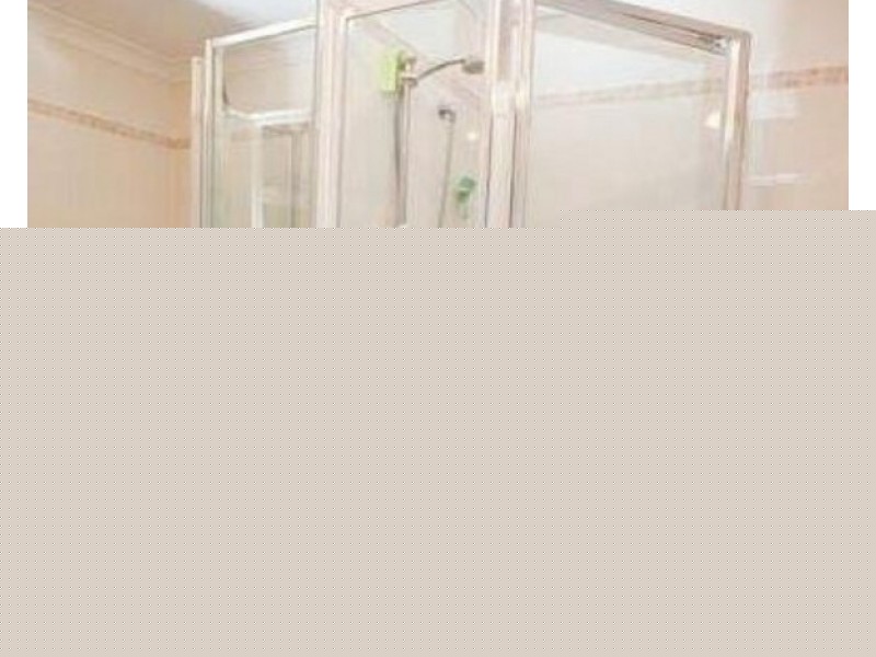 4/15 Curwen Terrace, Chermside QLD 4032