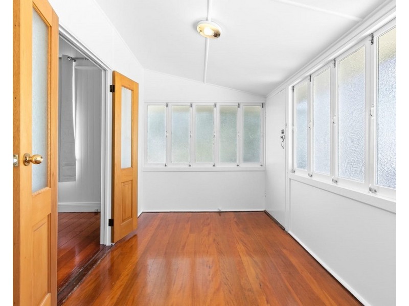 21 Garrick Terrace, Herston QLD 4006