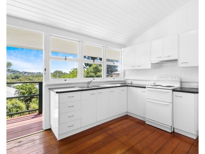 21 Garrick Terrace, Herston QLD 4006