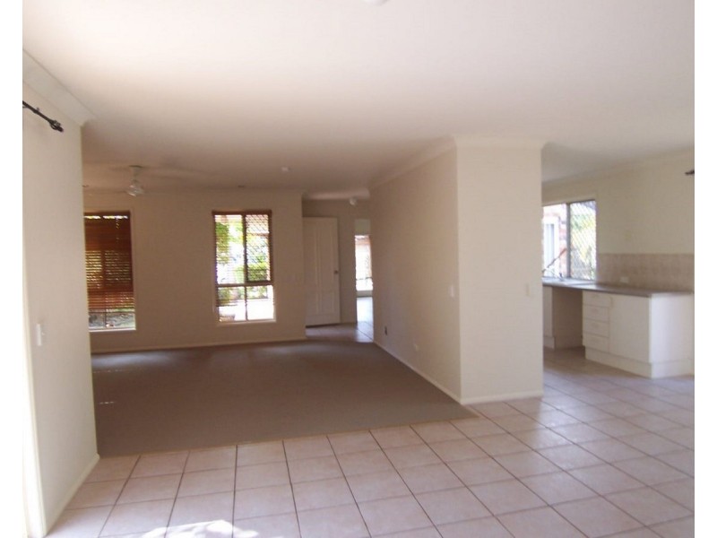 10 Meriden Place, Boondall QLD 4034