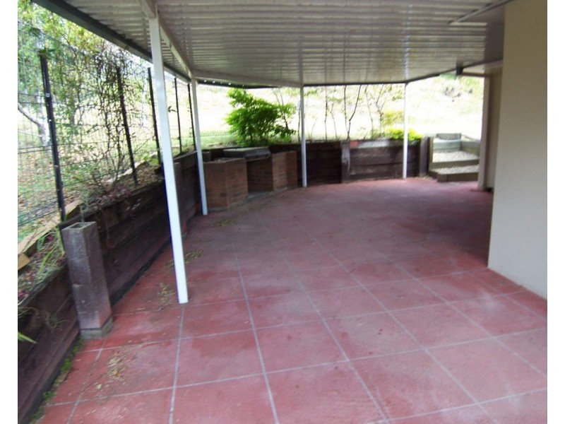 2 Neranda Court, Holland Park QLD 4121