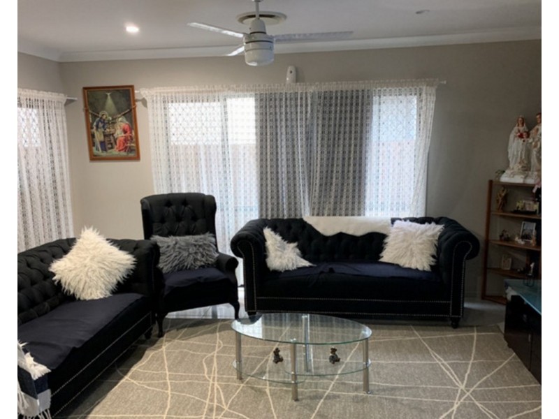 422 Norris Road, Fitzgibbon QLD 4018