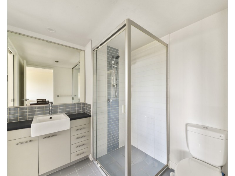 202/392 Hamilton Road, Chermside QLD 4032