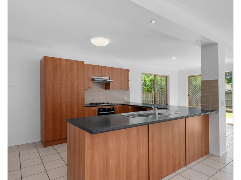 18 Acacia Crescent, Kallangur QLD 4503