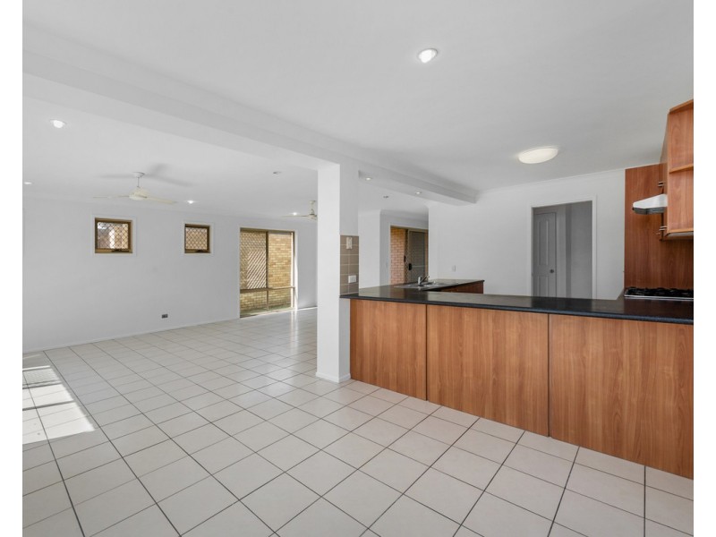 18 Acacia Crescent, Kallangur QLD 4503