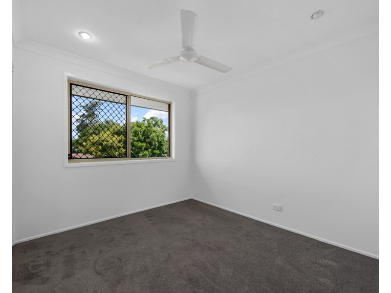 18 Acacia Crescent, Kallangur QLD 4503