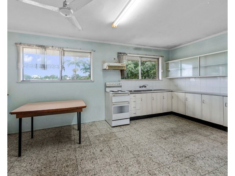 14 Stephanie Street, Aspley QLD 4034