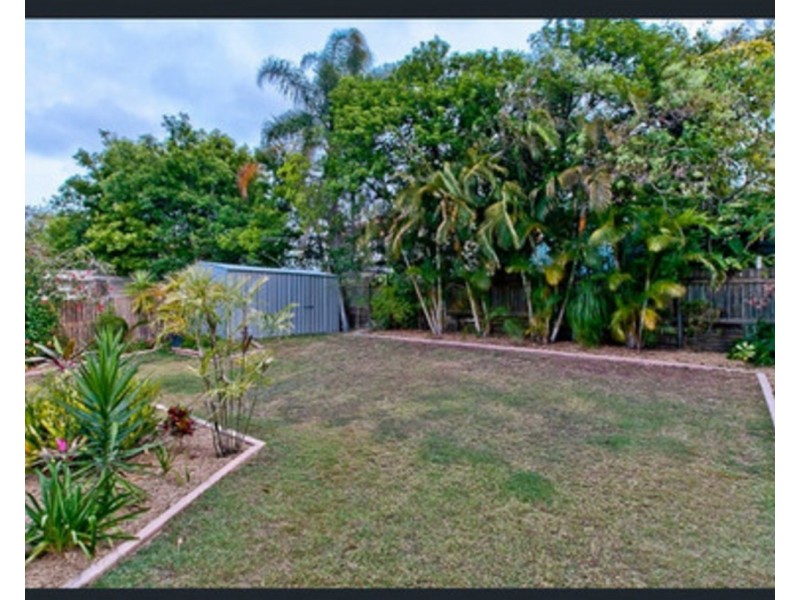 16 Glenhaven Street, Kedron QLD 4031