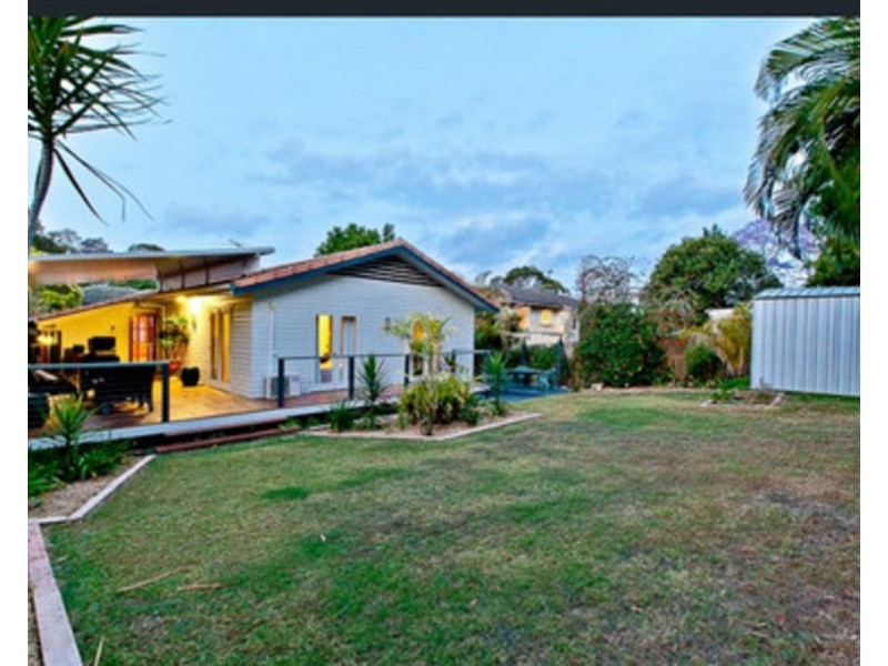 16 Glenhaven Street, Kedron QLD 4031