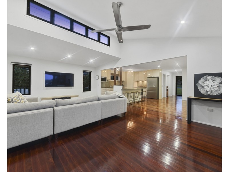 21 Tomago Street, Aspley QLD 4034