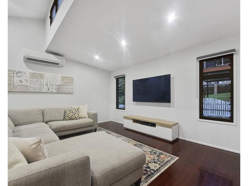 21 Tomago Street, Aspley QLD 4034