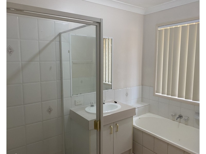 70 Silkyoak Circuit, Fitzgibbon QLD 4018