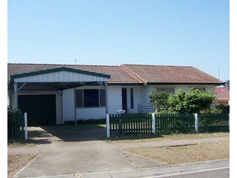 99 Graham Road, Carseldine QLD 4034