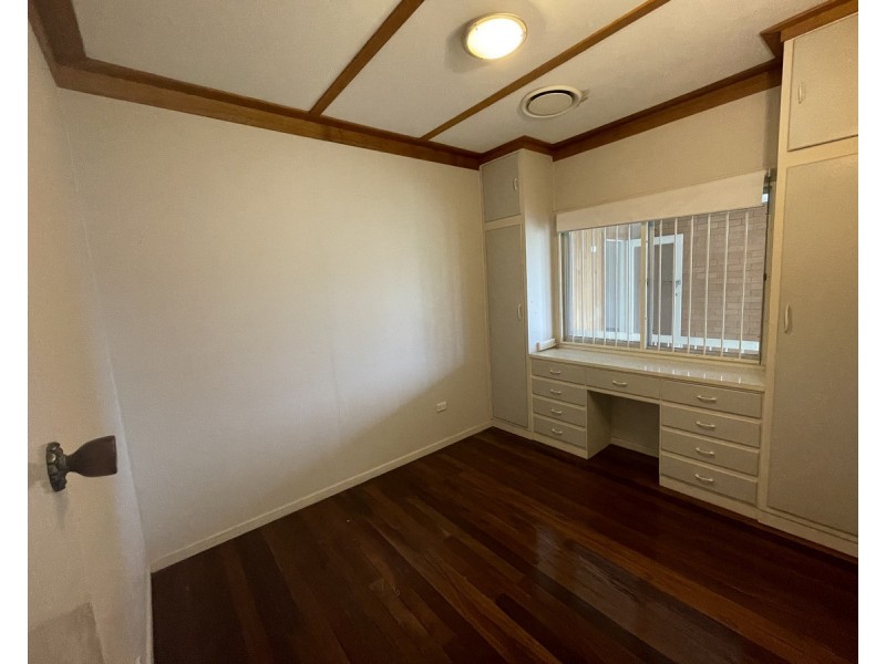 617 Robinson Road West, Aspley QLD 4034