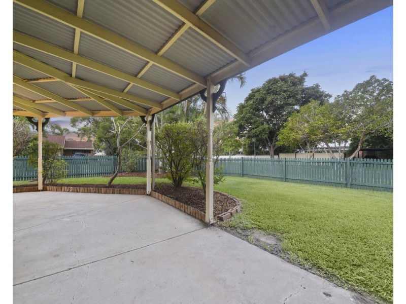 15 Desert Willow Way, Fitzgibbon QLD 4018