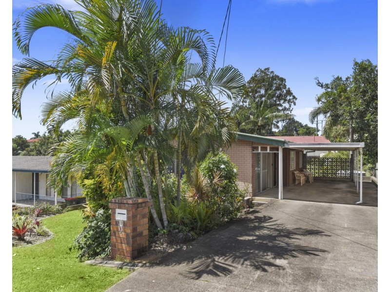 9 Tyrone Street, Chermside West QLD 4032