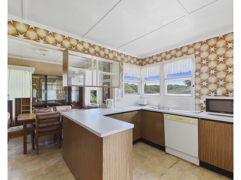 9 Tyrone Street, Chermside West QLD 4032