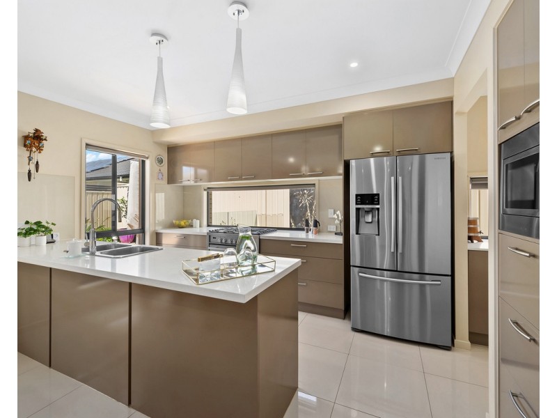 39 Pressland Street, Carseldine QLD 4034