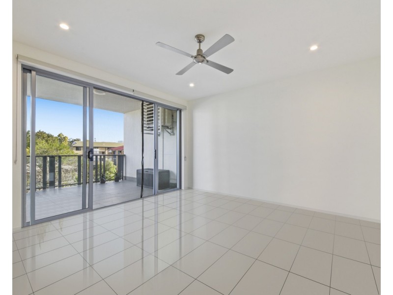 202/15 Ethel Street, Chermside QLD 4032