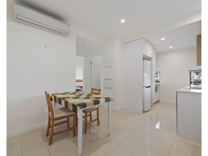 202/15 Ethel Street, Chermside QLD 4032