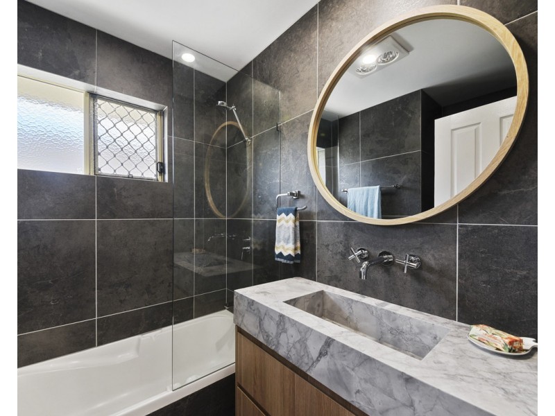 12/154 Albany Creek Road, Aspley QLD 4034