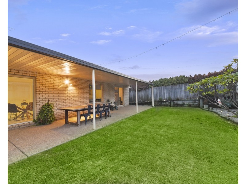 22 Riverbend Crescent, Morayfield QLD 4506