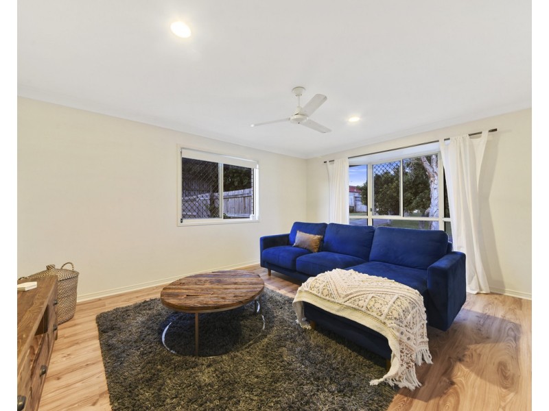 22 Riverbend Crescent, Morayfield QLD 4506